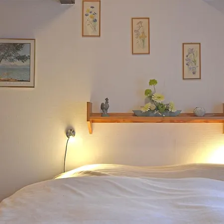 Frisch Renoviertes In Meschede-hennesee * Meschede