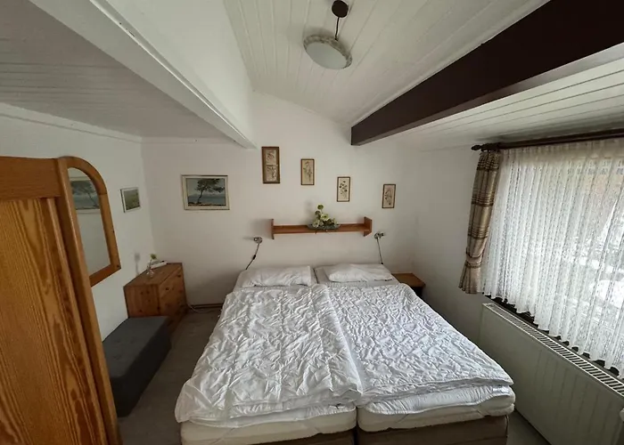 Feriehus Frisch Renoviertes In Meschede-hennesee Meschede