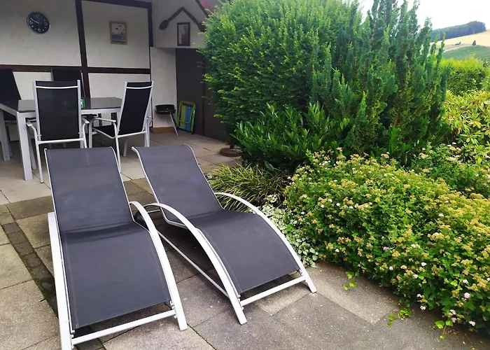 Frisch Renoviertes In Meschede-hennesee * Meschede